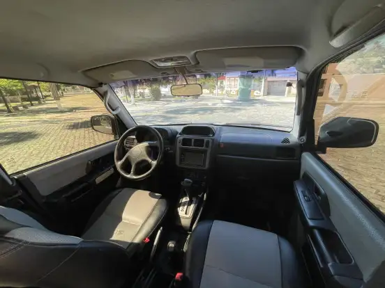 MITSUBISHI-PAJERO TR4-2008