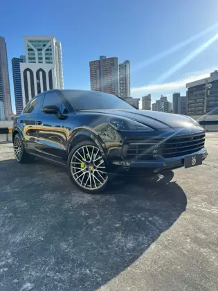 PORSCHE CAYENNE 3.0 V6 E-HYBRID PLATINUM EDITION AWD TIPTRONIC S