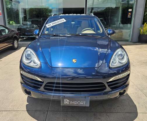 PORSCHE-CAYENNE-2013
