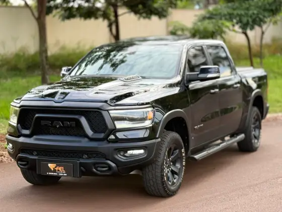 RAM 1500 5.7 V8 GASOLINA REBEL CD 4X4 AUTOMÁTICO