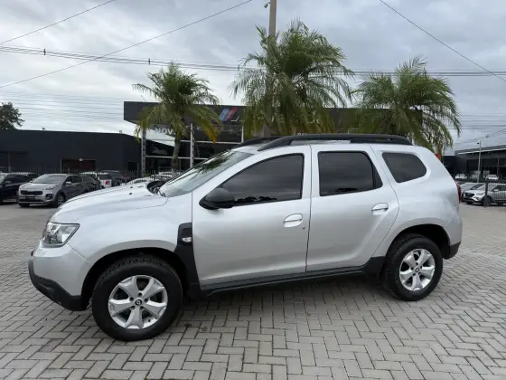 RENAULT DUSTER 1.6 16V SCE FLEX ZEN MANUAL RENAULT DUSTER 1.6 16V SCE FLEX ZEN MANUAL