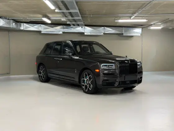 ROLLS-ROYCE CULLINAN 6.7 V12 TURBO GASOLINA BLACK BADGE AUTOMÁTICO