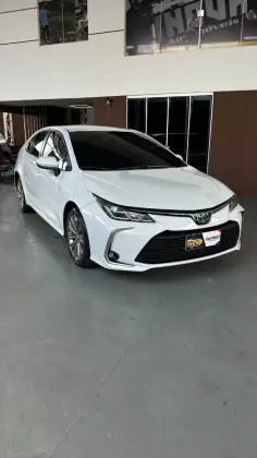 TOYOTA COROLLA 2.0 VVT-IE FLEX XEI DIRECT SHIFT TOYOTA COROLLA 2.0 VVT-IE FLEX XEI DIRECT SHIFT