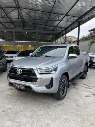 TOYOTA HILUX 2.8 SRV 4X4 CD 16V DIESEL 4P AUTOMÁTICO