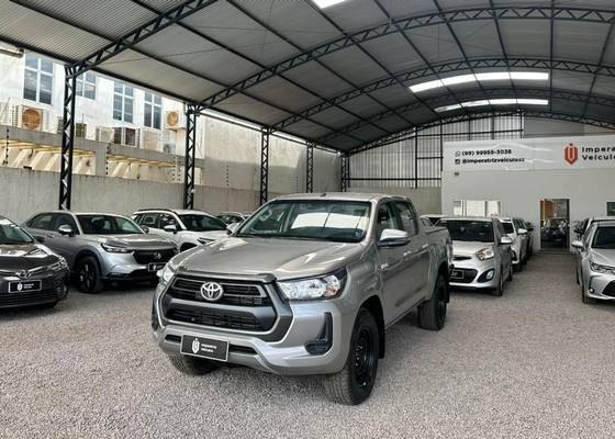 TOYOTA HILUX 2.8 D-4D TURBO DIESEL CD POWER PACK 4X4 MANUAL