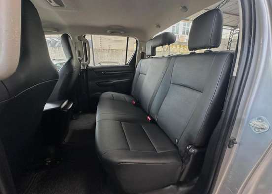 TOYOTA-HILUX-2.8 D-4D TURBO DIESEL CD POWER PACK 4X4 MANUAL TOYOTA-HILUX-2021