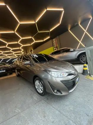 TOYOTA YARIS 1.5 16V FLEX SEDAN XL PLUS TECH MULTIDRIVE