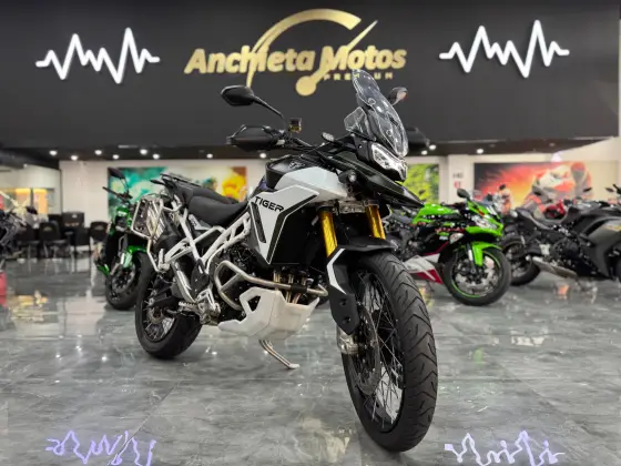 TRIUMPH TIGER 900 RALLY PRO 