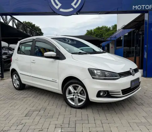 VOLKSWAGEN FOX 1.6 MSI HIGHLINE 16V FLEX 4P MANUAL VOLKSWAGEN FOX 1.6 MSI HIGHLINE 16V FLEX 4P MANUAL
