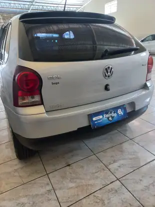 VOLKSWAGEN-GOL-2010
