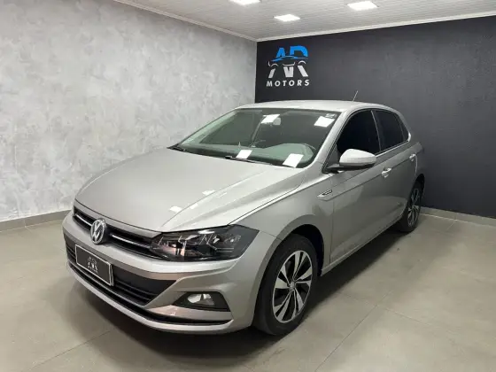 VOLKSWAGEN POLO 1.0 200 TSI COMFORTLINE AUTOMÁTICO