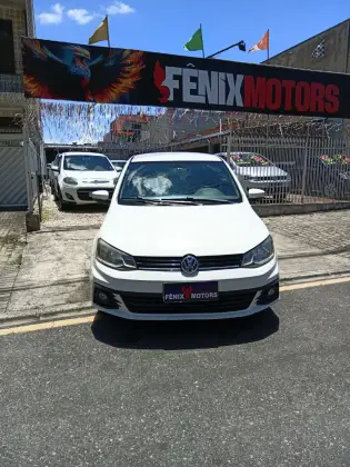 VOLKSWAGEN VOYAGE 1.6 MSI TOTALFLEX COMFORTLINE 4P MANUAL VOLKSWAGEN VOYAGE 1.6 MSI TOTALFLEX COMFORTLINE 4P MANUAL