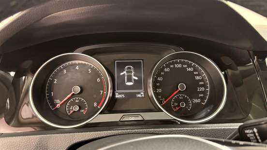 VOLKSWAGEN-GOLF-1.4 TSI HIGHLINE 16V GASOLINA 4P AUTOMÁTICO VOLKSWAGEN-GOLF-2014