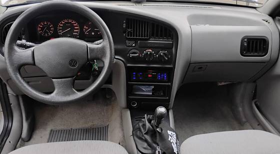 VOLKSWAGEN LOGUS 1.8 GLI 8V ÁLCOOL 2P MANUAL