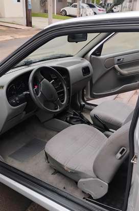 VOLKSWAGEN-LOGUS-1994