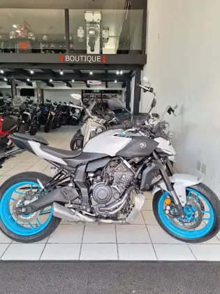 YAMAHA MT-07 CONNECTED ABS 
