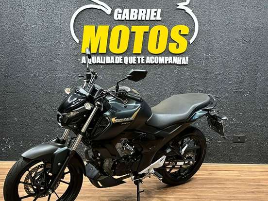 YAMAHA-FZ15 FAZER CONNECTED ABS YAMAHA-FZ15 FAZER CONNECTED ABS-2025