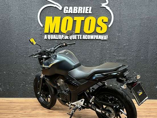 YAMAHA-FZ15 FAZER CONNECTED ABS YAMAHA-FZ15 FAZER CONNECTED ABS-2025