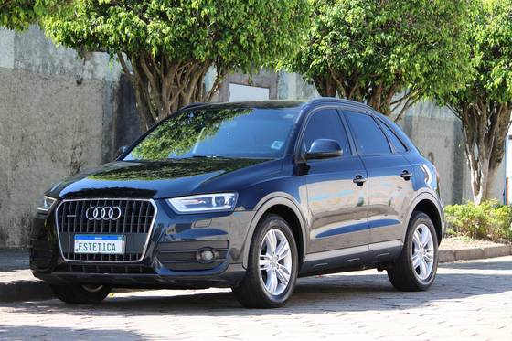AUDI Q3 2.0 TFSI ATTRACTION QUATTRO 4P GASOLINA S TRONIC