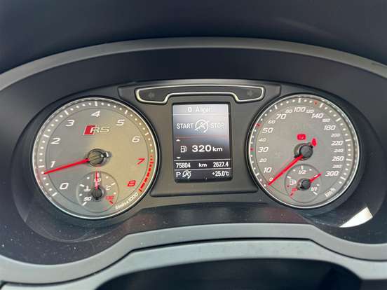 AUDI-RS Q3-2014