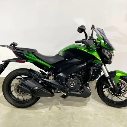 BAJAJ DOMINAR 400 