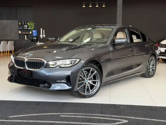 BMW 320i 2.0 16V TURBO GASOLINA SPORT AUTOMÁTICO