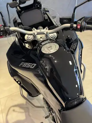 BMW-F 850 GS ADVENTURE PREMIUM-2022