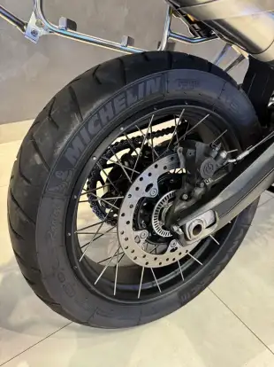 BMW-F 850 GS ADVENTURE PREMIUM-2022