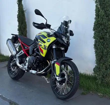 BMW F 900 GS PLUS 