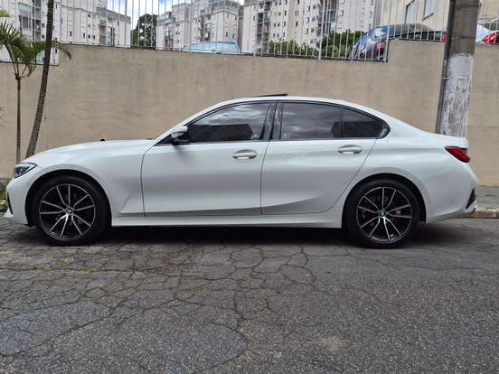 BMW-320i-2.0 16V TURBO GASOLINA SPORT GP AUTOMÁTICO BMW-320i-2020