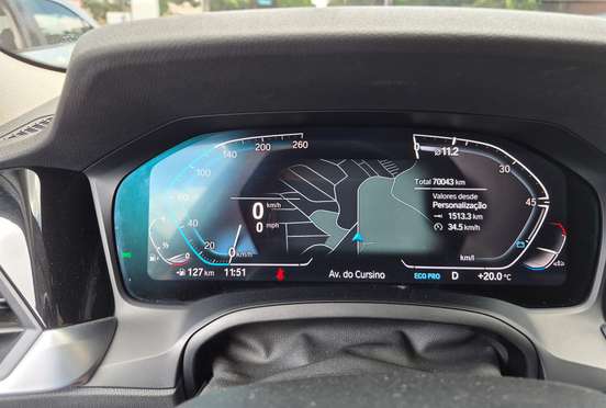 BMW-320i-2020