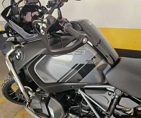 BMW-R 1250 GS ADVENTURE TRIPLE BLACK-2024