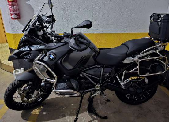 BMW-R 1250 GS ADVENTURE TRIPLE BLACK-2024