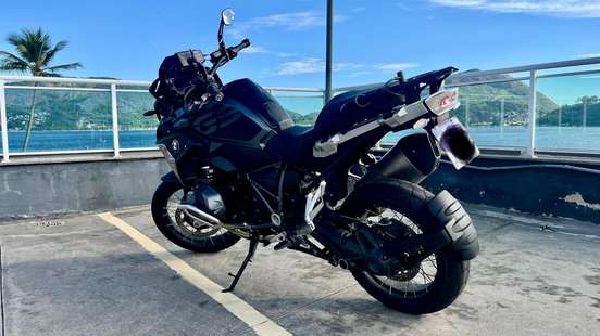 BMW-R 1250 GS TRIPLE BLACK-2023