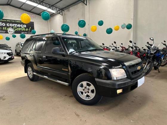 CHEVROLET BLAZER 2.4 MPFI ADVANTAGE 4X2 8V FLEX 4P MANUAL