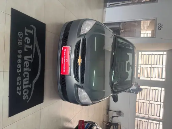CHEVROLET CLASSIC 1.0 MPFI LS 8V FLEX 4P MANUAL