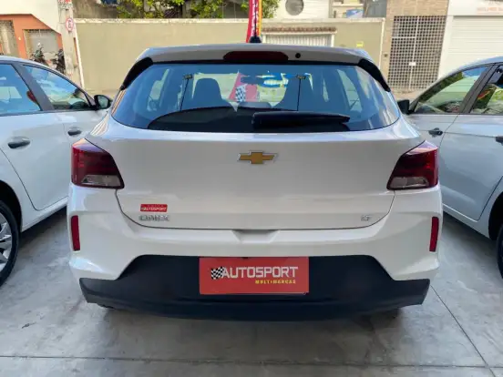 CHEVROLET-ONIX-2024