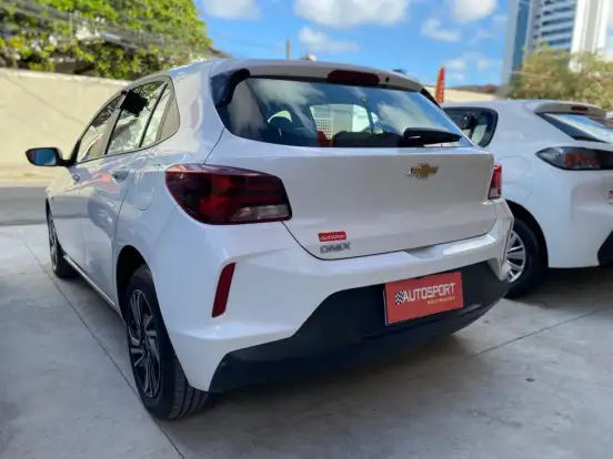 CHEVROLET-ONIX-2024