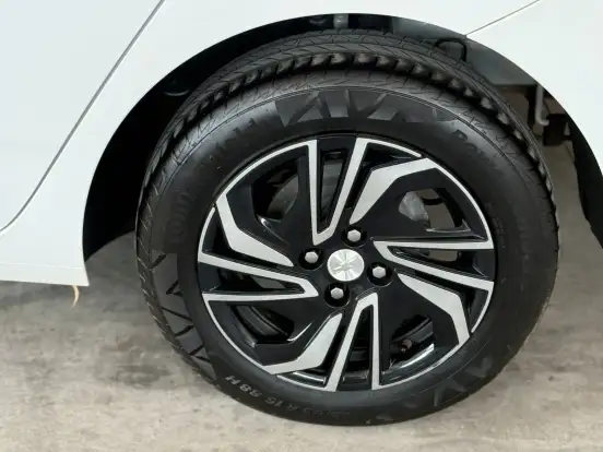 CHEVROLET-ONIX-2024