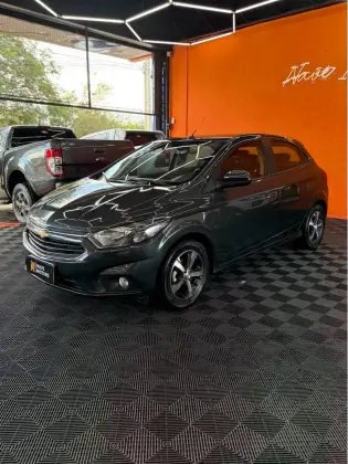 CHEVROLET ONIX 1.4 MPFI LTZ 8V FLEX 4P AUTOMÁTICO