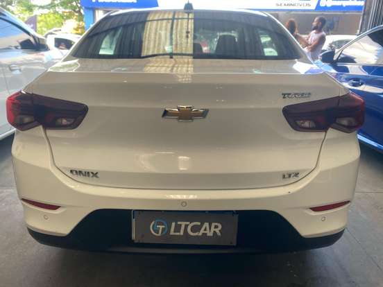 CHEVROLET-ONIX-2022