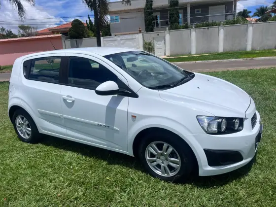 CHEVROLET SONIC 1.6 LT 16V FLEX 4P AUTOMÁTICO
