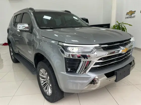 CHEVROLET TRAILBLAZER 2.8 16V TURBO DIESEL HIGH COUNTRY 7L 4X4 AUTOMÁTICO