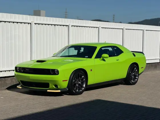 DODGE CHALLENGER 6.4 V8 HEMI GASOLINA R/T SCAT PACK TORQUEFLITE
