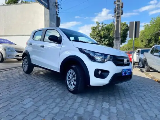 FIAT MOBI 1.0 EVO FLEX LIKE. MANUAL