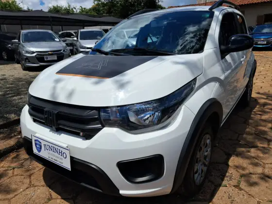 FIAT MOBI 1.0 EVO FLEX TREKKING MANUAL
