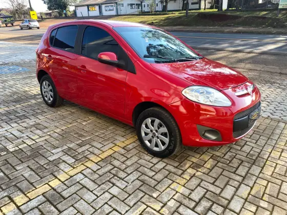 FIAT PALIO 1.4 MPI ATTRACTIVE 8V FLEX 4P MANUAL FIAT PALIO 1.4 MPI ATTRACTIVE 8V FLEX 4P MANUAL