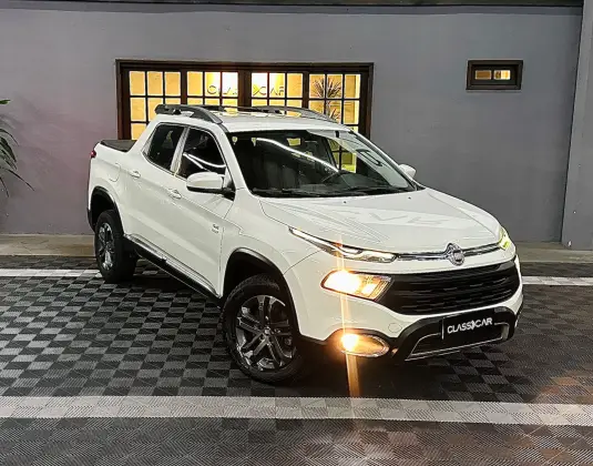 FIAT TORO 2.0 16V TURBO DIESEL FREEDOM 4WD AT9