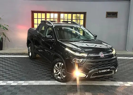 FIAT TORO 2.0 16V TURBO DIESEL FREEDOM 4WD AT9