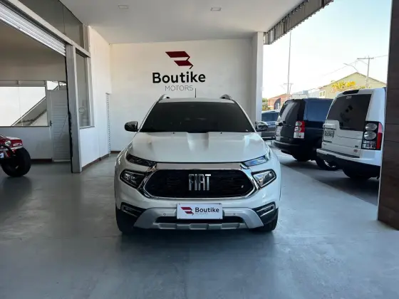 FIAT TORO 2.0 16V TURBO DIESEL RANCH 4WD AT9